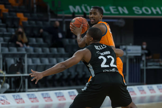 小季前赛 小季前赛