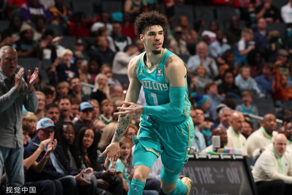 球队更衣室 球队更衣室